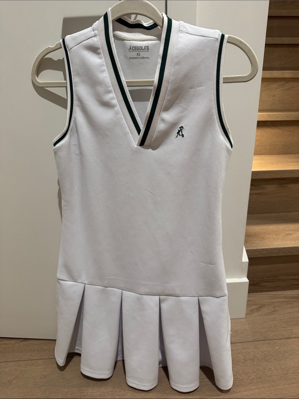 Ace Golf's dress size xs - Picture 2 of 5